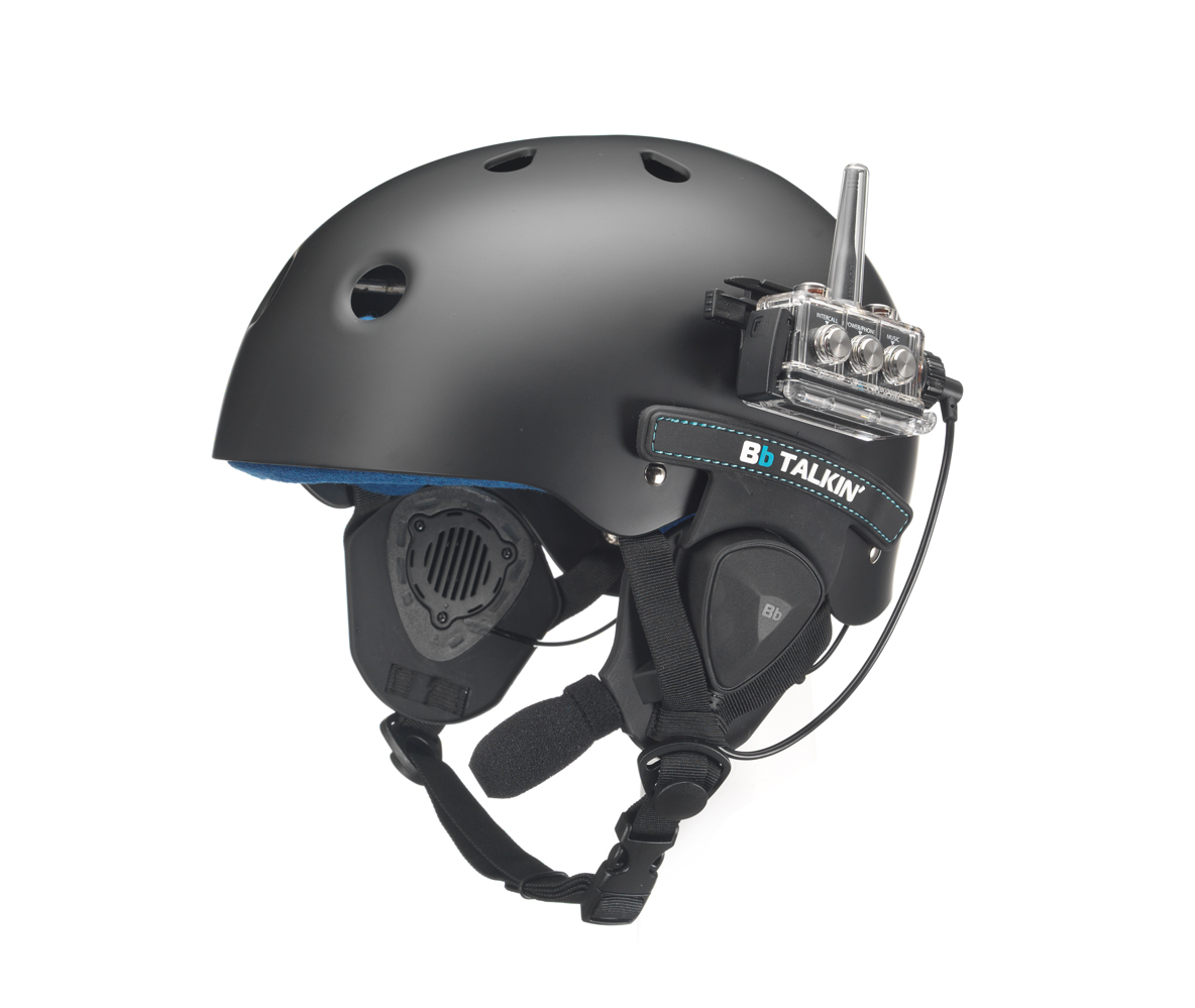 Water helmet with BbTALKIN helmet speaker pads